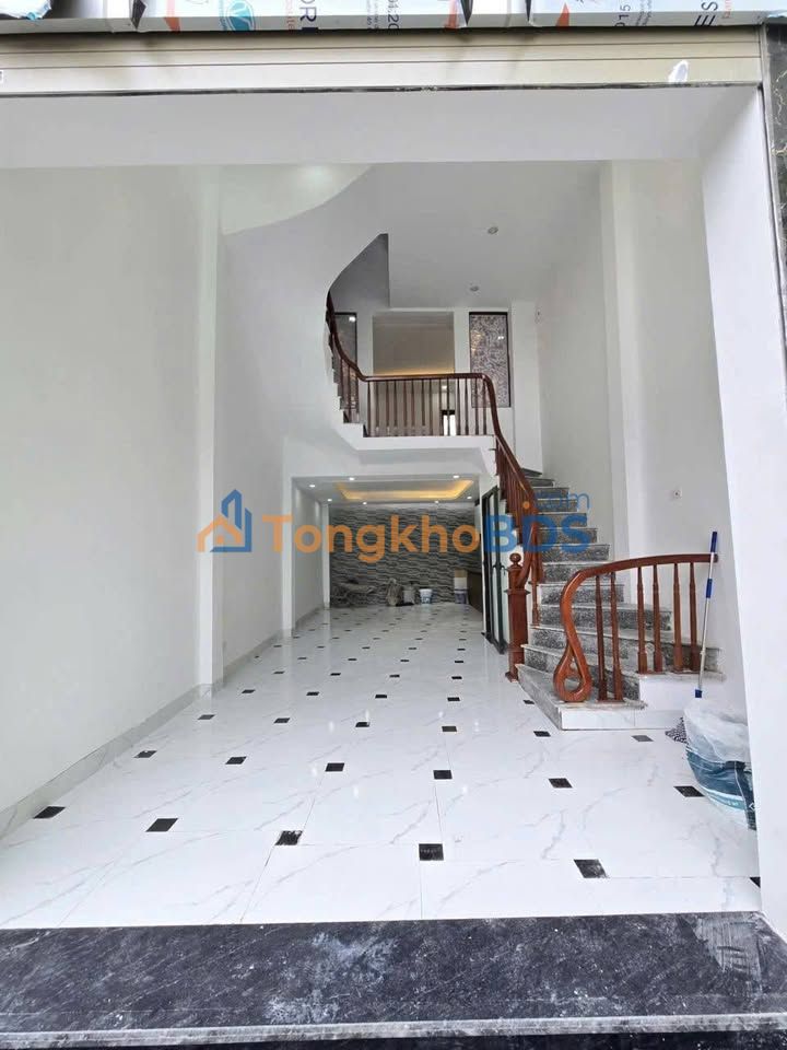 Nhà riêng Kim Giang Thanh Liệt 36m² 8.2 tỷ - Sẵn sàng ở ngay