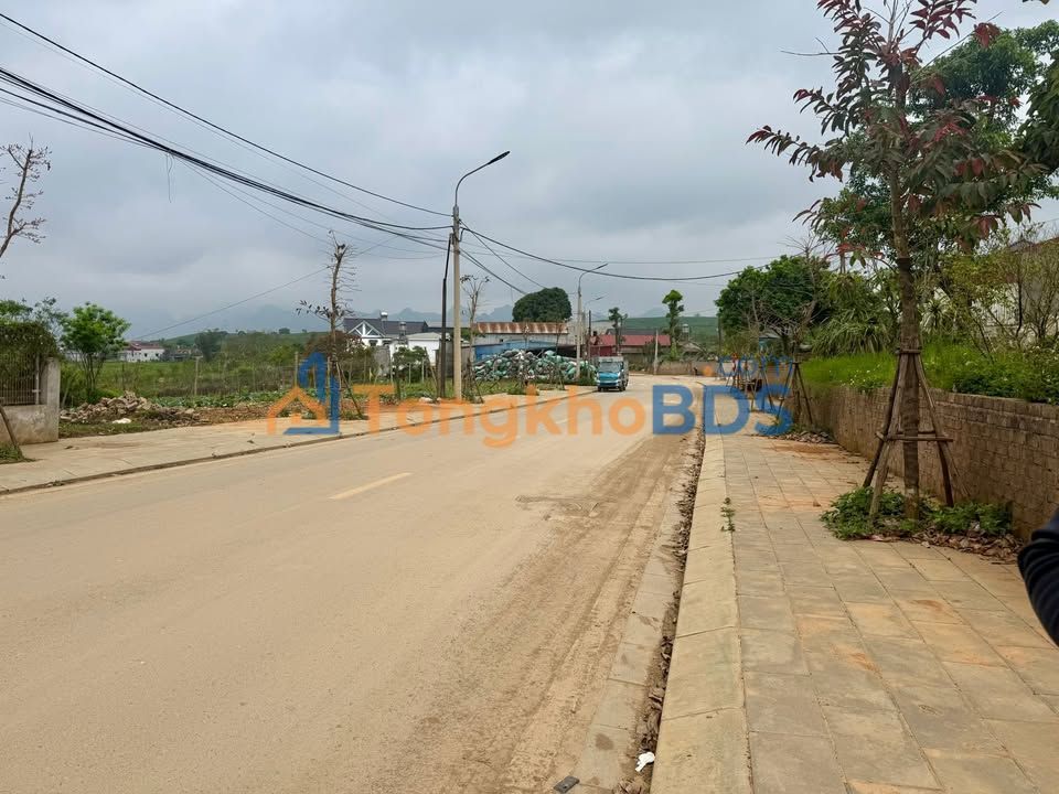 Đất nền Nông Trường Mộc Châu 100m² giá 2.668 tỷ - Sổ đỏ chính chủ