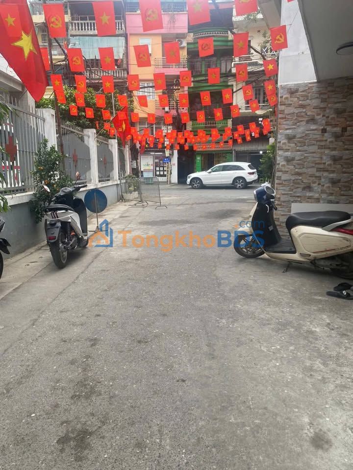 Nhà Phố Hồng Mai Hai Bà Trưng 33m² 5 Tầng - Gần Ô Tô, Giá 8 Tỷ