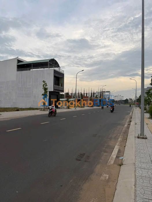 Đất nền Mỹ Tho D7 230m² 10 tỷ - Đất thổ cư 100% xây tự do