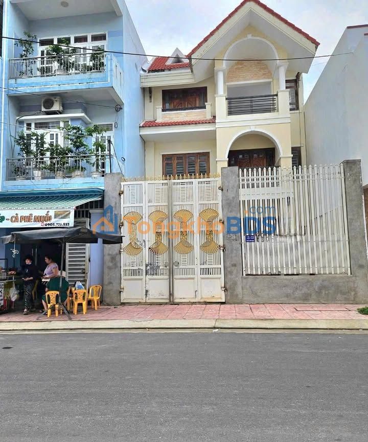 Nhà 3 tầng Nguyễn Bỉnh Khiêm 142m² - Chính chủ cho thuê phòng khách rộng