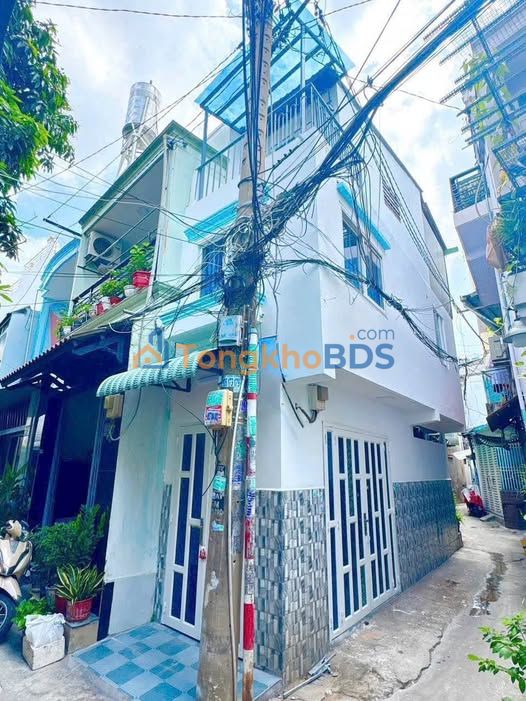 Nhà Tân Phú hẻm 2/ Lũy Bán Bích 18m² 1 tỷ - Ô tô vào