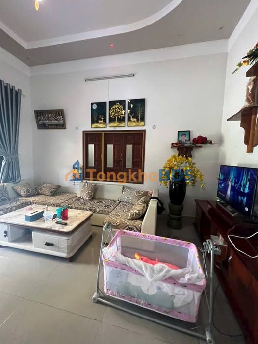 Nhà nguyên căn Hẻm Phan Huy Chú 5 triệu/tháng - Sẵn sàng ở ngay