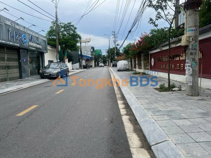 Bán Đất Mặt Đường Cầu Đông, Nam Định - 116m², Hướng Tây Nam