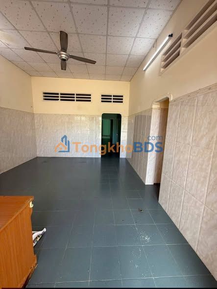 Nhà Mặt Tiền Bình Đại, Bến Tre - 612m² Sổ Đỏ, Giá 2.6 Tỷ