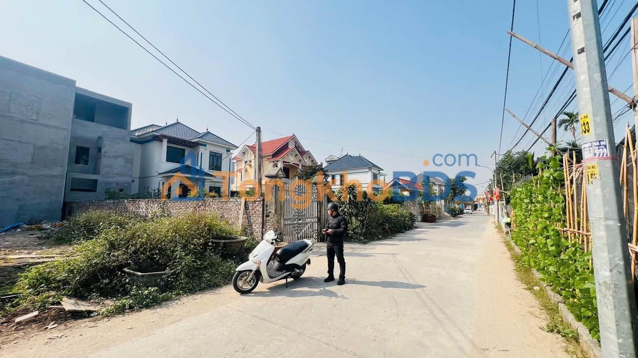 Bán Gấp Townhouse Dũng Tiến, Vĩnh Bảo 77m² - Vị Trí Đắc Địa Hơn 2 Tỷ