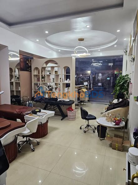 Nhà Mặt Tiền Minh Khai 116m² - Kinh Doanh Sầm Uất, Giá 12 Tỷ