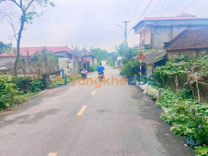 Đất nền Nhạo Sơn Sông Lô 601m² 1.8 tỷ - Đường to ô tô