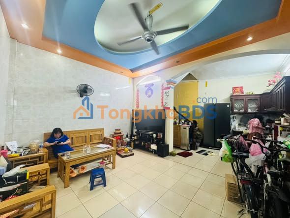 Nhà Ngọc Hồi Hoàng Mai 33m2 7 tỷ - Ô tô vào tận nhà