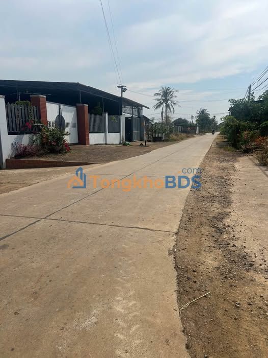 Đất nền Ea Tam Buôn Ma Thuột 210m² 830 triệu - Đường ô tô