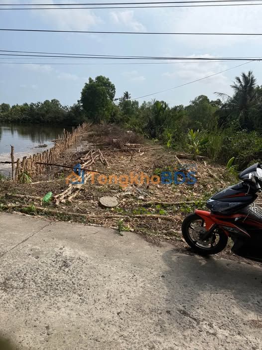 Đất nền Khóm 4 P8 Cà Mau 345m² 400 triệu - Sổ đỏ chính chủ