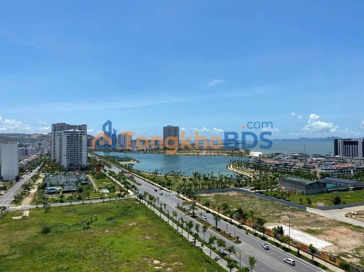 Căn hộ Icon 40 Hạ Long 33m² 1.9 tỷ - View đẹp