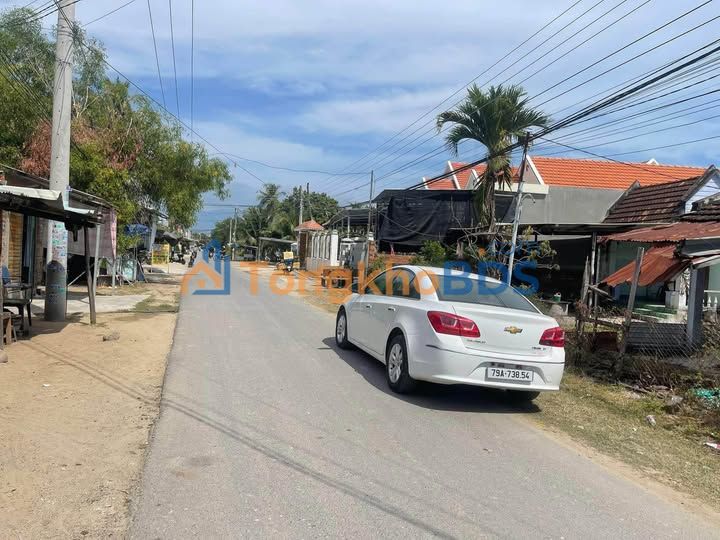 Đất thổ cư 310m² mặt tiền Xuân Tự, Vạn Ninh - Giá 2.79 tỷ