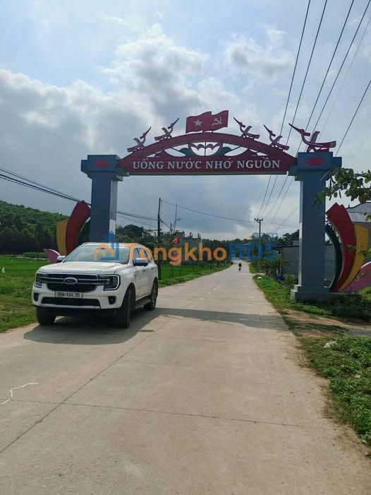 Đất nền xã Xích Thổ Nho Quan 125m² - Đường ô tô rộng