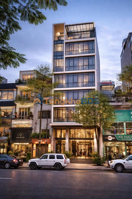 Nhà phố Bề Thế Lý Nam Đế 150m² giá 180 tỷ - Chính chủ bán