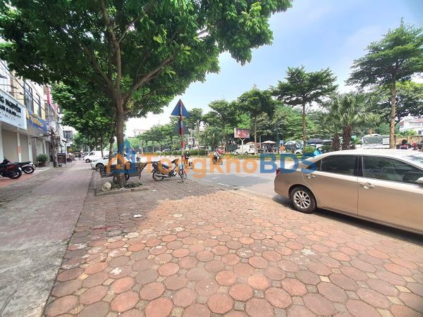 Nhà mặt phố Lê Trọng Tấn 50m2 17 tỷ - Mặt tiền kinh doanh