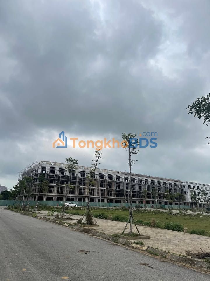 Bán Đất Quảng Thắng, TP Thanh Hóa - 82.5m² - Sổ Đỏ Sẵn Sàng, Giá 3.x Tỷ