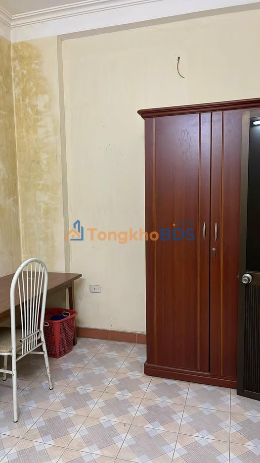 Phòng trọ 2,2 triệu/tháng đường Chiến Thắng - Tiện nghi, gần Metro