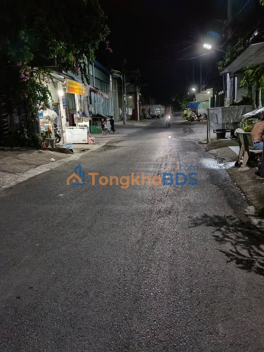 Cho thuê nhà mặt tiền Tân Hiệp 38, Thủ Dầu Một - Kinh doanh sầm uất, 5 triệu/tháng