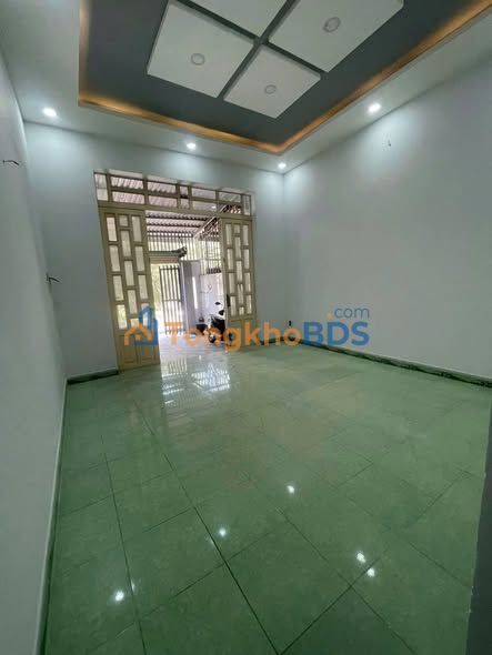 Nhà 84m² Hiệp An, TDM - Sân Ô Tô, 2PN, Giá 2.2 Tỷ