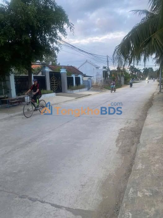 Đất nền Ninh Đa Ninh Hòa 403m² 1.8 tỷ - Sổ đỏ chính chủ