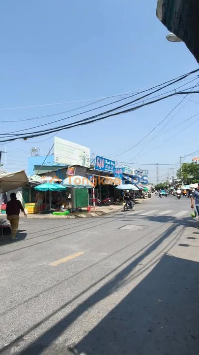 Nhà Góc 2 Mặt Tiền Q.12 - Kinh Doanh Sầm Uất, 177m², 12.98 Tỷ