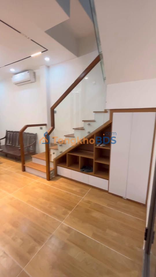 Nhà Lô Góc Xã Đàn, Đống Đa 55m² - 4 Tầng, 4 Ngủ - Giá 8.5 Tỷ