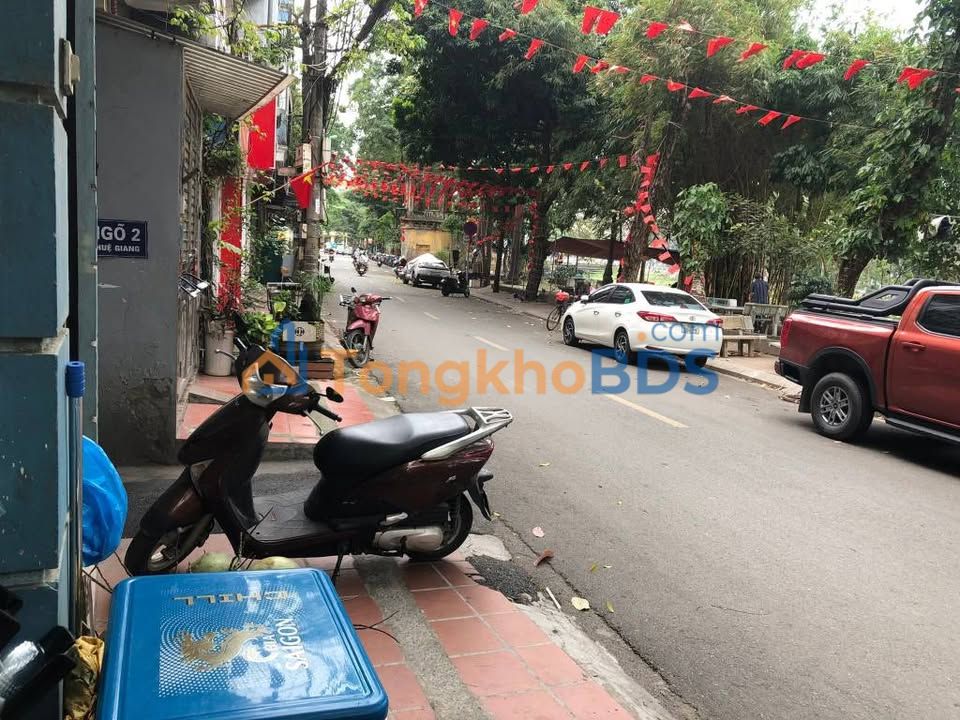 Nhà Chiến Thắng Hà Đông 40m2 15 tỷ - Ô tô vào tận nhà