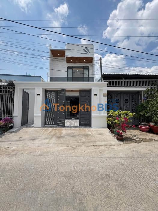 Nhà riêng Hẻm 2 Liên Hương Rạch Giá 186m² 3.05 tỷ - Ô tô vào nhà