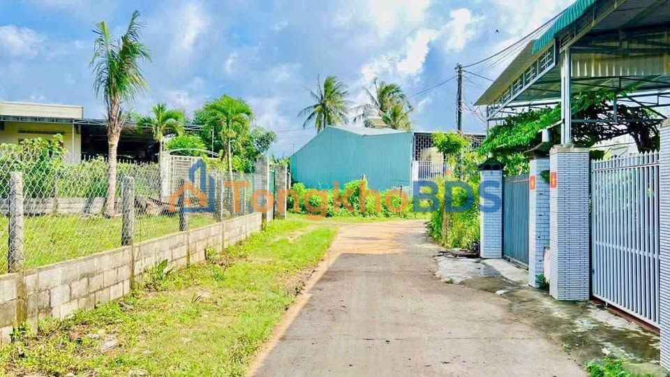 Bán đất nở hậu 135m² mặt tiền 5m, Hẻm Lê Văn Hưu, Quy Nhơn - Giá 6.x tỷ