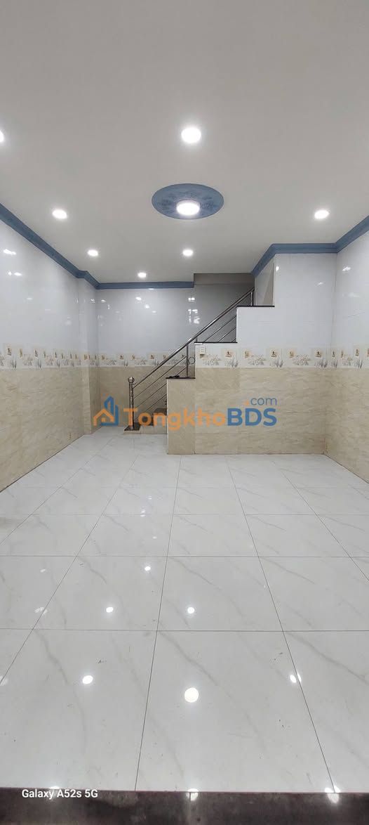 Nhà 2 Tầng Hiệp Bình Chánh 24m² 1.58 tỷ - Sẵn sàng ở ngay