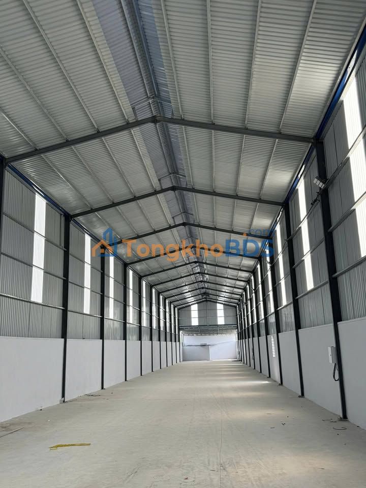 Kho xưởng Tân Uyên 1172m² giá 11 tỷ - Hoạt động ngay