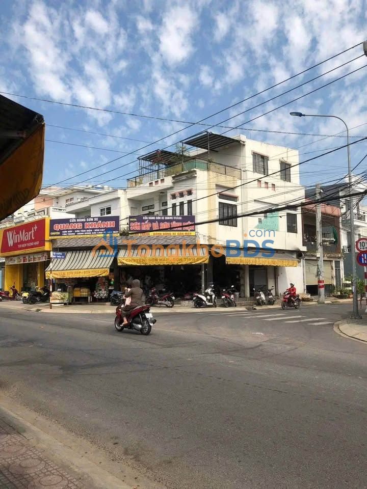 Nhà phố Lái Thiêu 154m² 11.5 tỷ - Mặt tiền kinh doanh