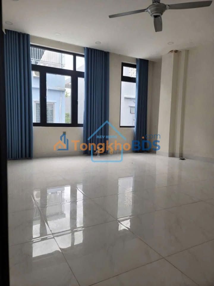 Cho thuê văn phòng 30m² mặt tiền Trung Lương 14, Đà Nẵng - Sẵn Sàng Kinh Doanh