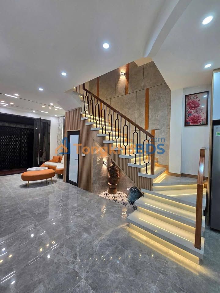 Nhà riêng Khương Đình 45m2 giá 7.9 tỷ - Sẵn sàng ở ngay