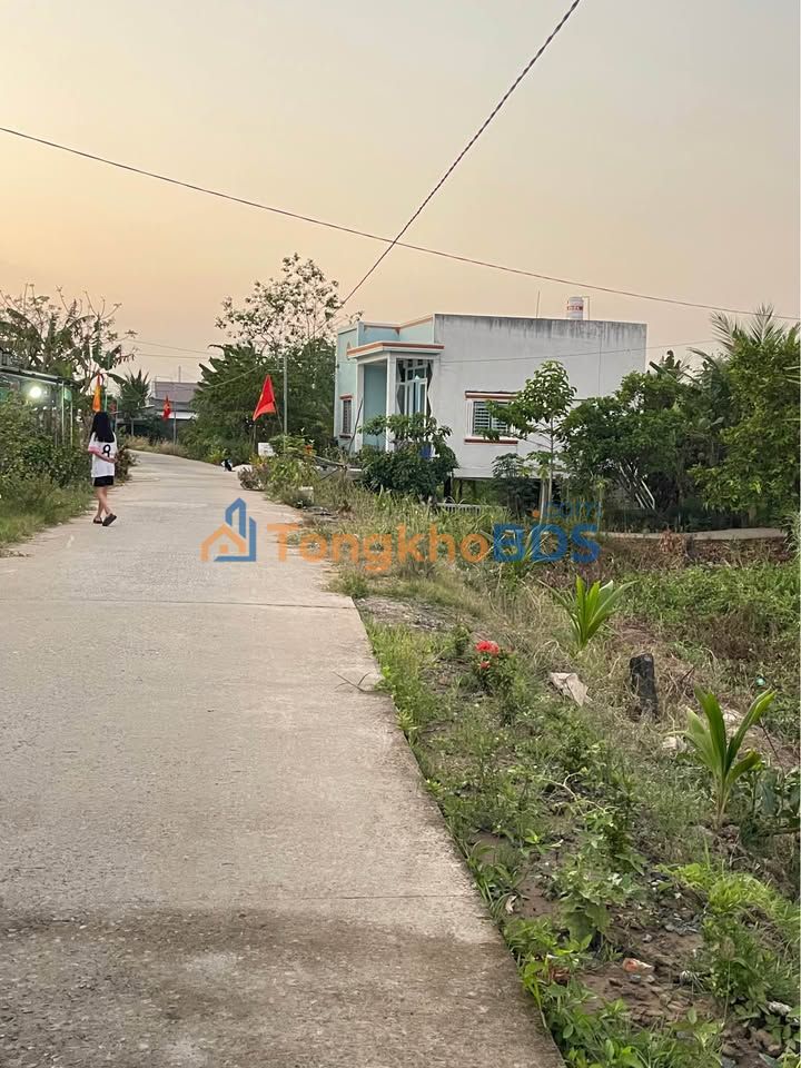 Đất nền Cái Vồn Vĩnh Long 560m² 1.8 tỷ - Đất thổ cư 100%