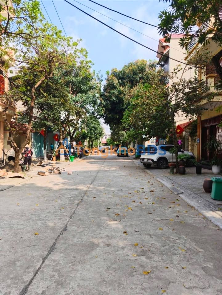 Đất nền Ngõ 59 Hoàng Quốc Việt 85m² - Đường to ô tô