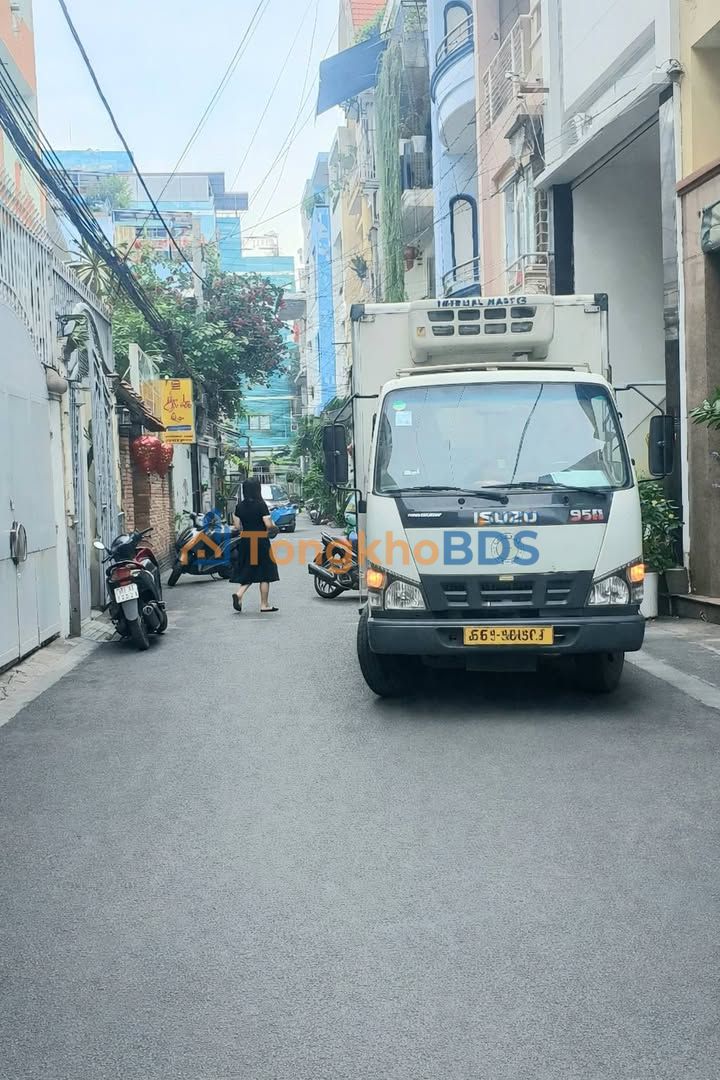 Nhà Mặt Tiền Kinh Doanh 40m² Hoàng Việt, Tân Bình - 5 Tầng, 6PN