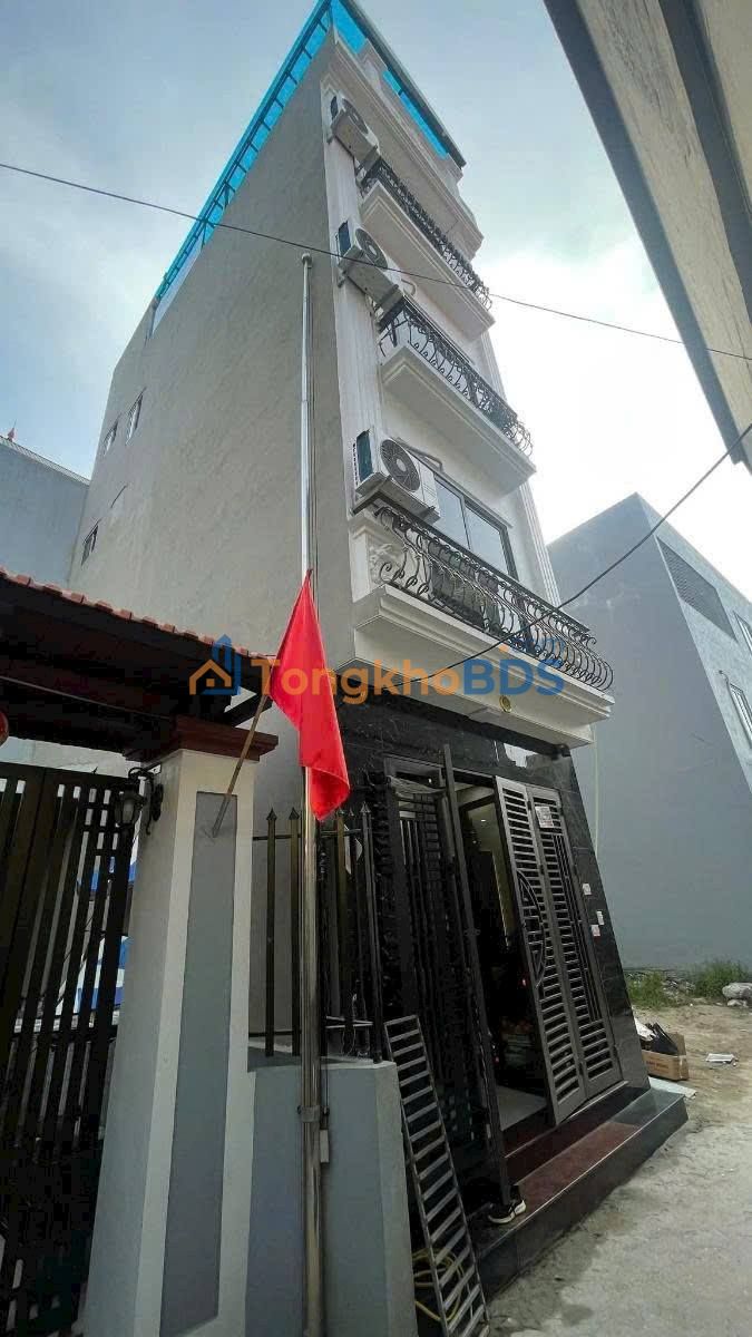 Nhà Đồng Mai Hà Đông 34m² 5.2 tỷ - Ô tô dừng đỗ ngày đêm