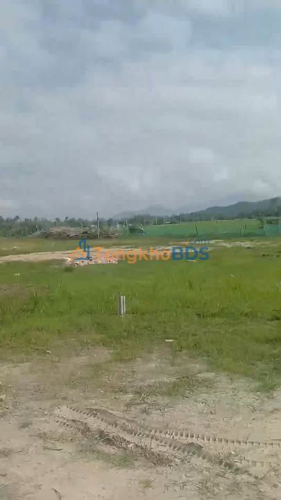 Bán Đất Lô Góc Mỹ Tho 150m² - Hai Mặt Tiền Đường Đẹp