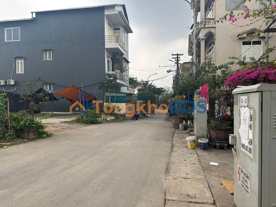 Đất nền Đoàn Chèo Dữu Lâu - 102.5m² - 4.3 Tỷ - Vị Trí Đắc Địa