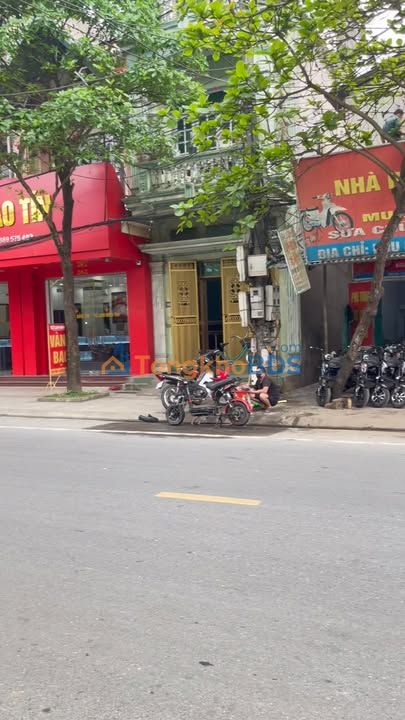 Nhà C4 trung tâm Hạ Hoà 65m² gần chợ - Chính chủ bán