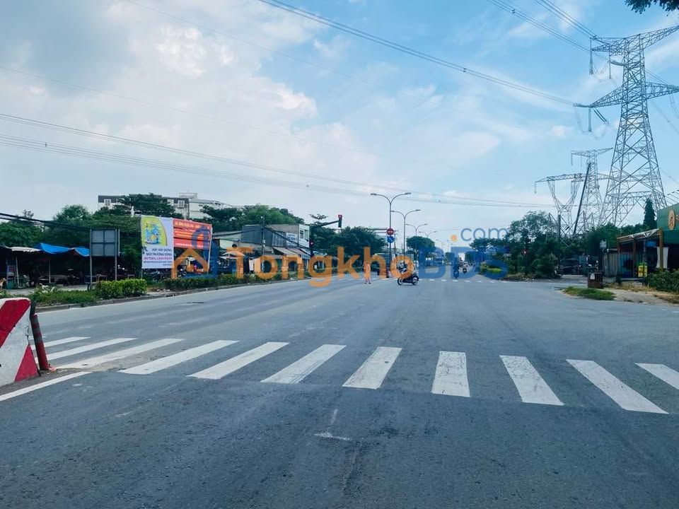 Nhà riêng Bình Chánh 48m² giá 2,98 tỷ - Chính chủ bán