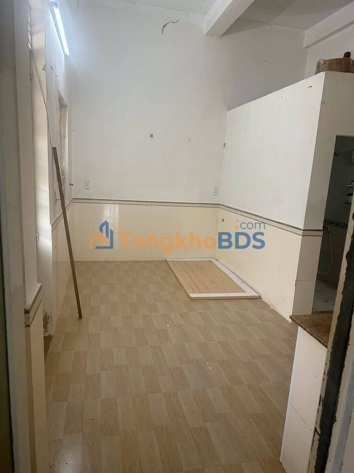 Nhà mặt tiền Nguyễn Dục Đà Nẵng 5tr - Mặt tiền kinh doanh