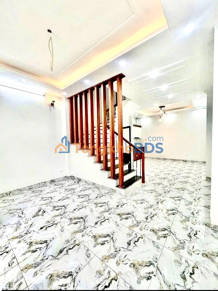 Nhà 60m² ĐH Thành Đô, Hà Đông - Ô tô đỗ cửa, Sổ đỏ chính chủ - 5 Tỷ