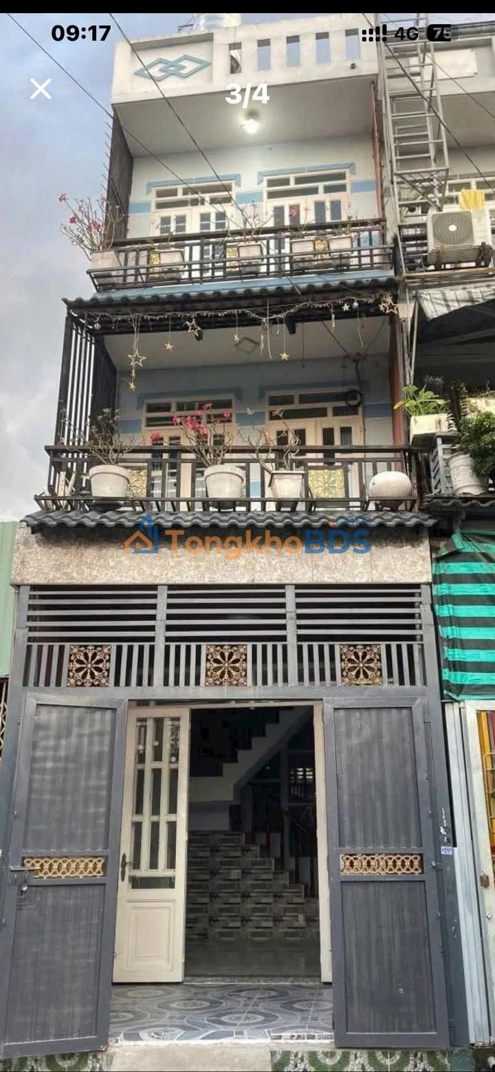 Nhà Ấp 3 Bà Điểm 36m² 2.35 tỷ - Ô tô vào tận nhà