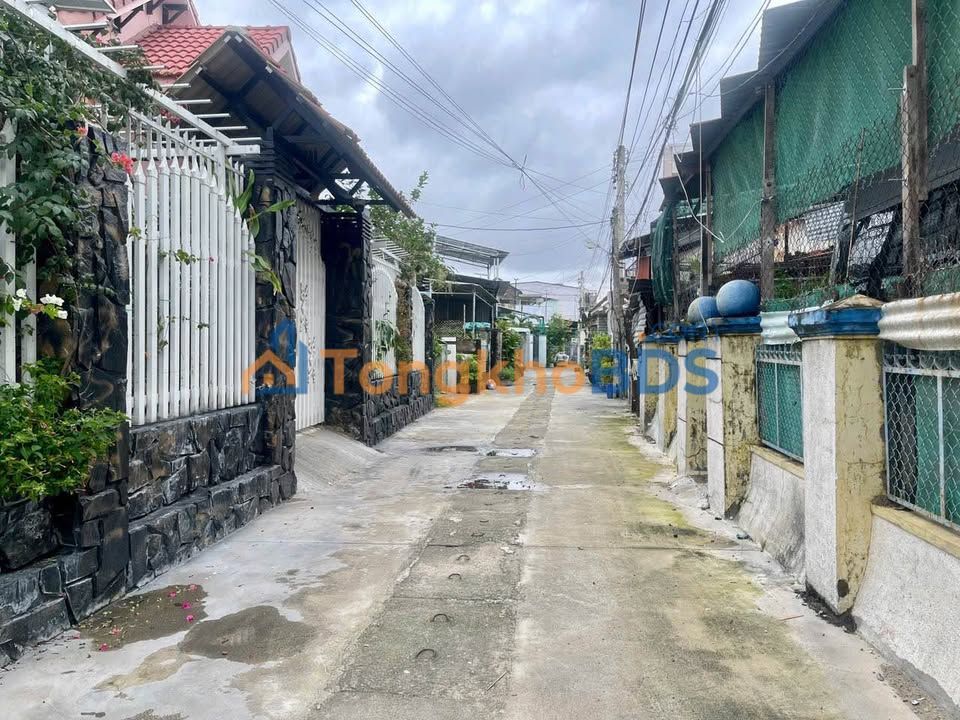 Đất Thổ Cư 146m² Ninh Thuận - Sổ Đỏ Sẵn Sàng, Gần Co.op Mart 50m