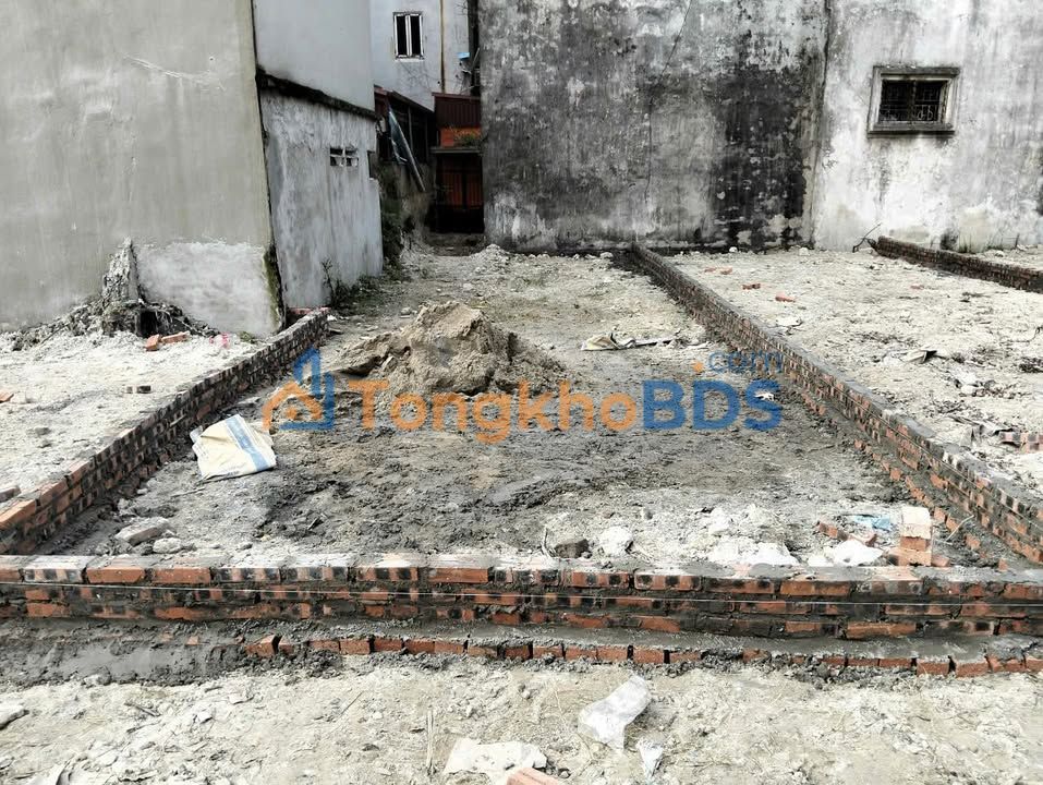 Đất nền Gia Lâm 47m² giá 4.6 tỷ - Sổ đỏ chính chủ