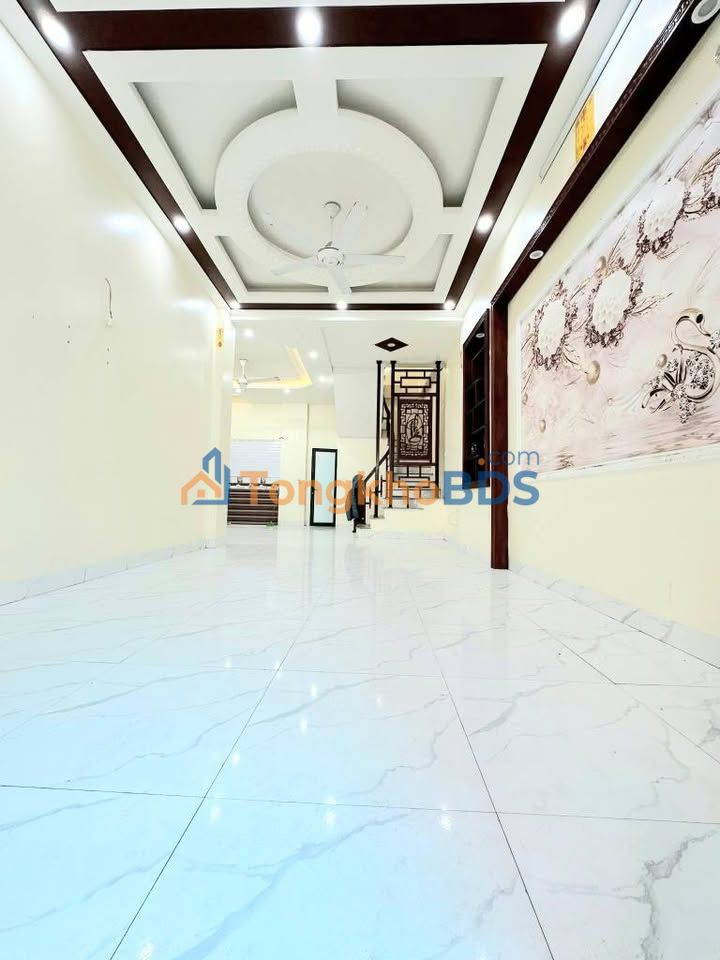 Nhà 3 Tầng 50m² Giá 2.3 Tỷ - Gần Khách Sạn Nam Cường, Nam Định