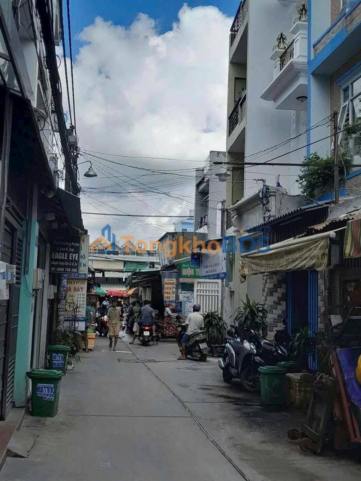 Nhà hẻm chợ Bình Thành 90m² hướng Nam - KD đa ngành, giá 5.3 tỷ